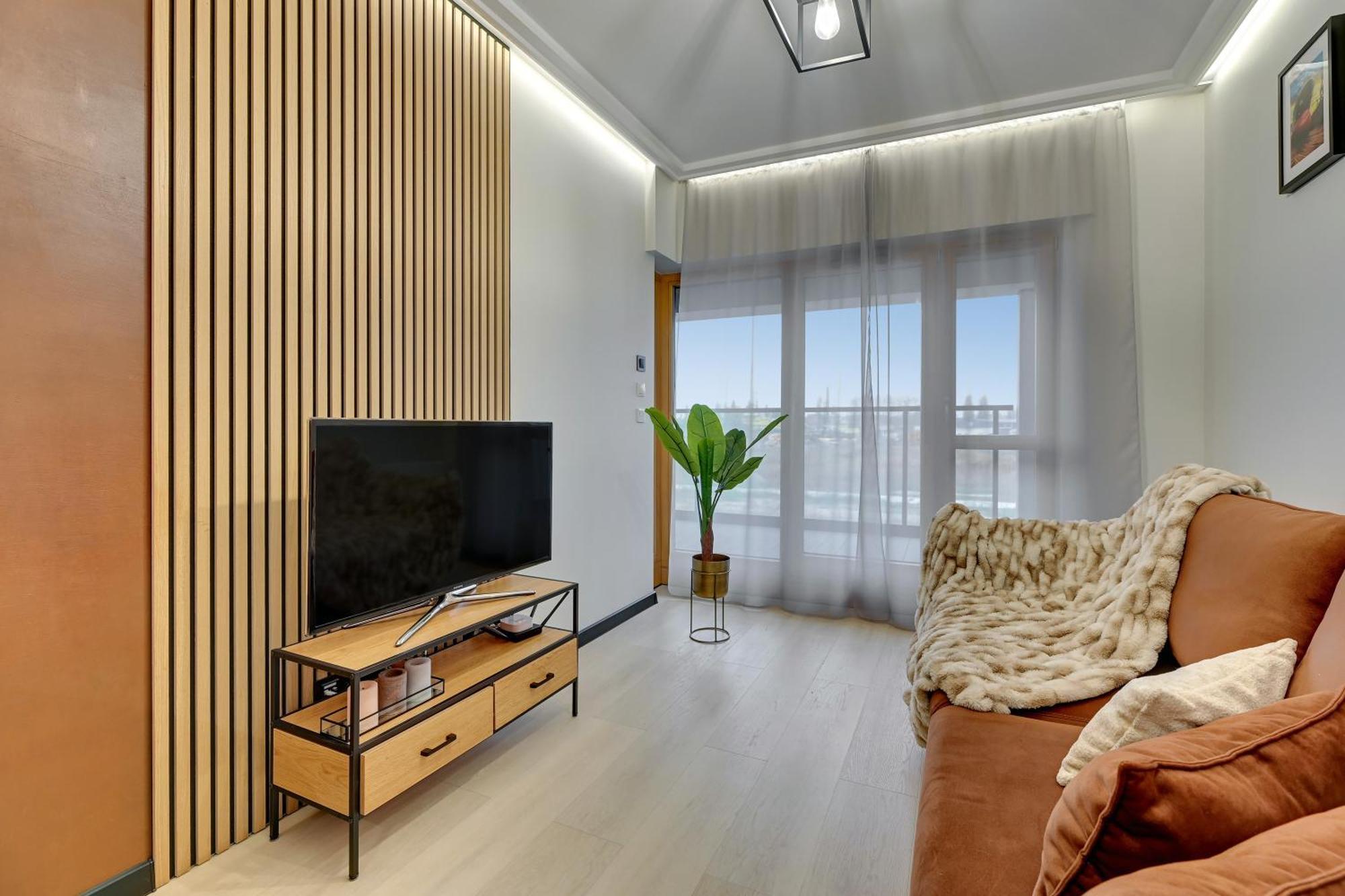 Riverside Nadmotlawie - Sauna, Gym & Kids Play By Lion Apartments Гданск Екстериор снимка