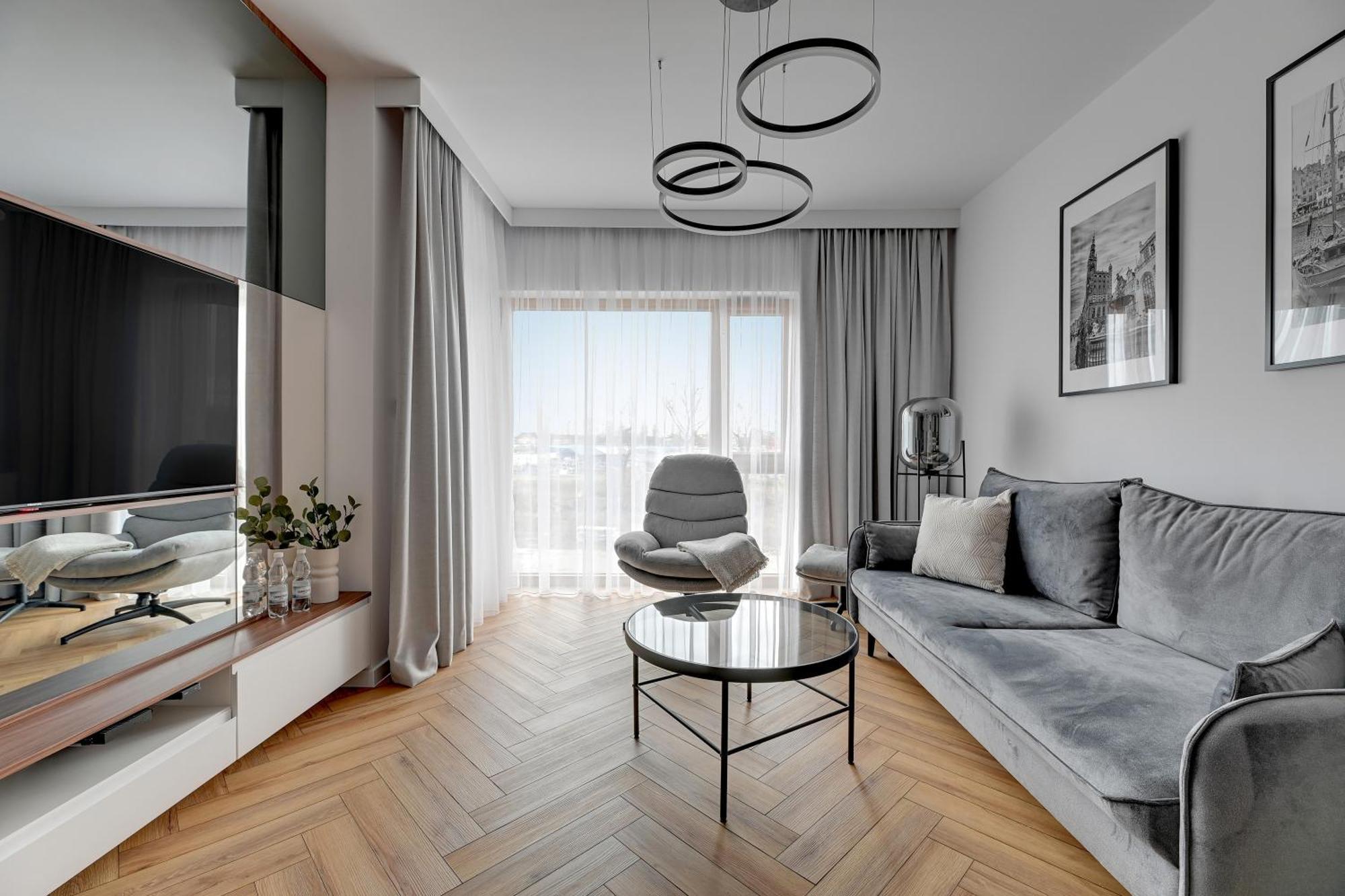 Riverside Nadmotlawie - Sauna, Gym & Kids Play By Lion Apartments Гданск Екстериор снимка