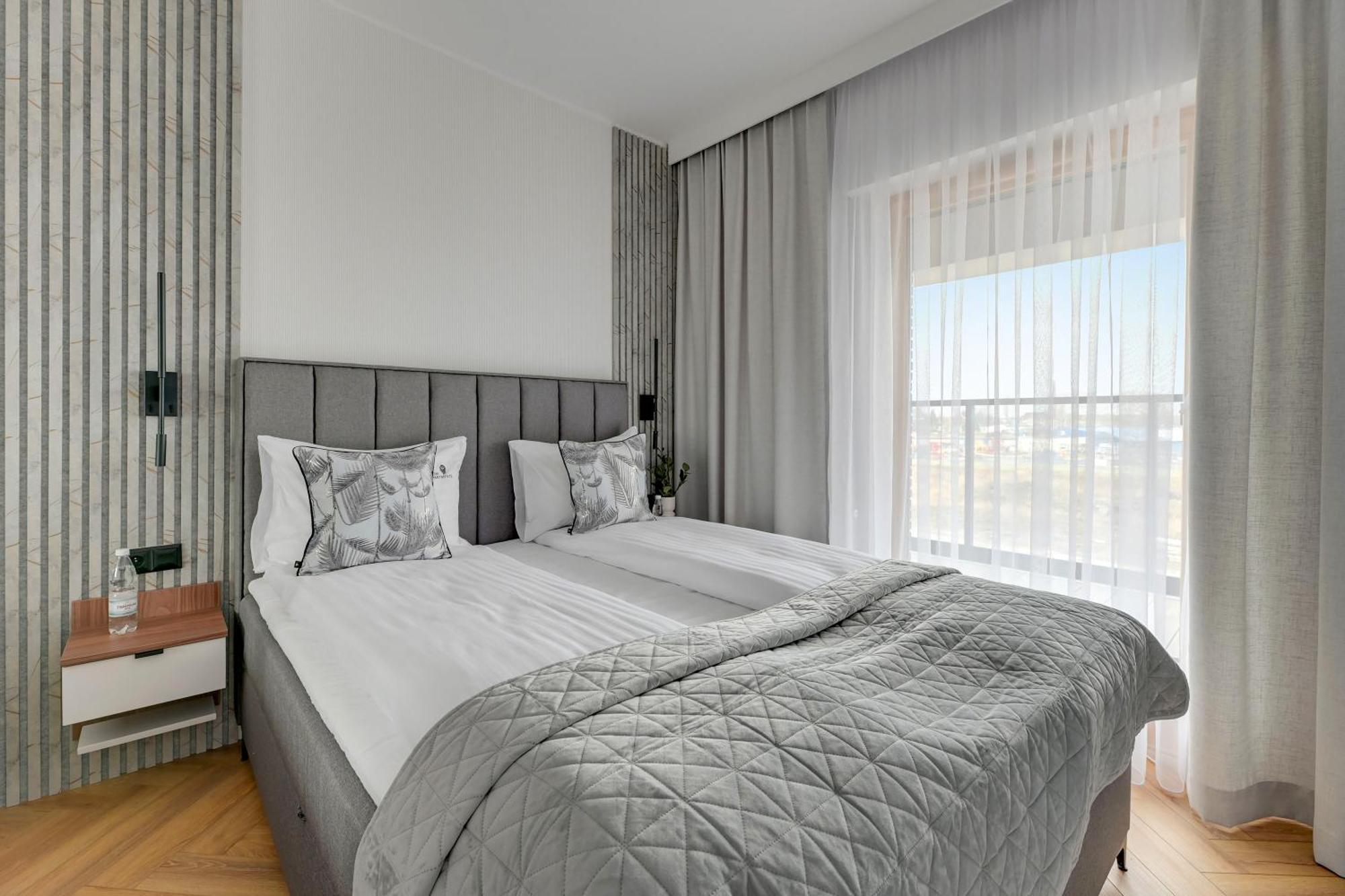 Riverside Nadmotlawie - Sauna, Gym & Kids Play By Lion Apartments Гданск Екстериор снимка