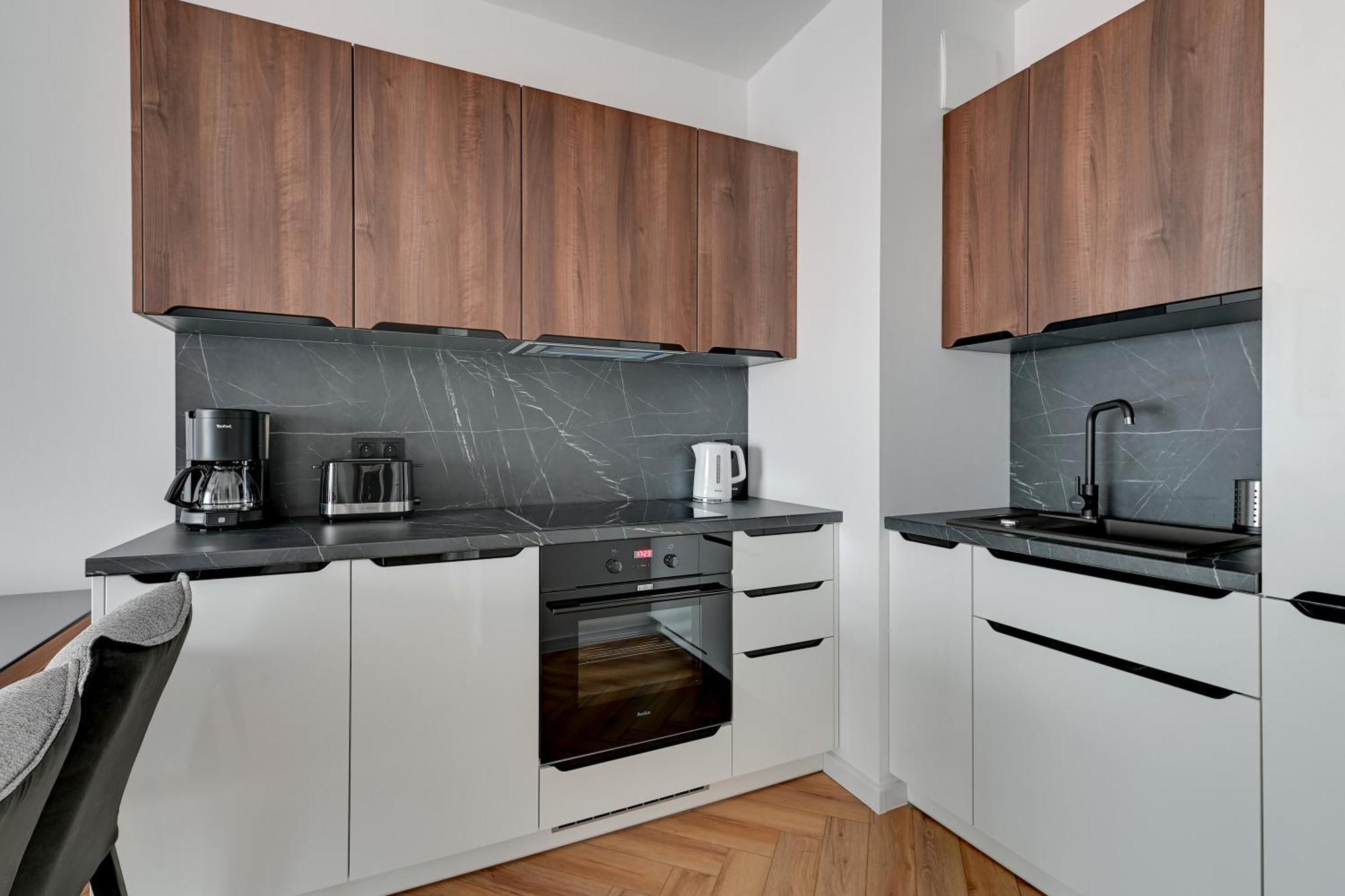 Riverside Nadmotlawie - Sauna, Gym & Kids Play By Lion Apartments Гданск Екстериор снимка