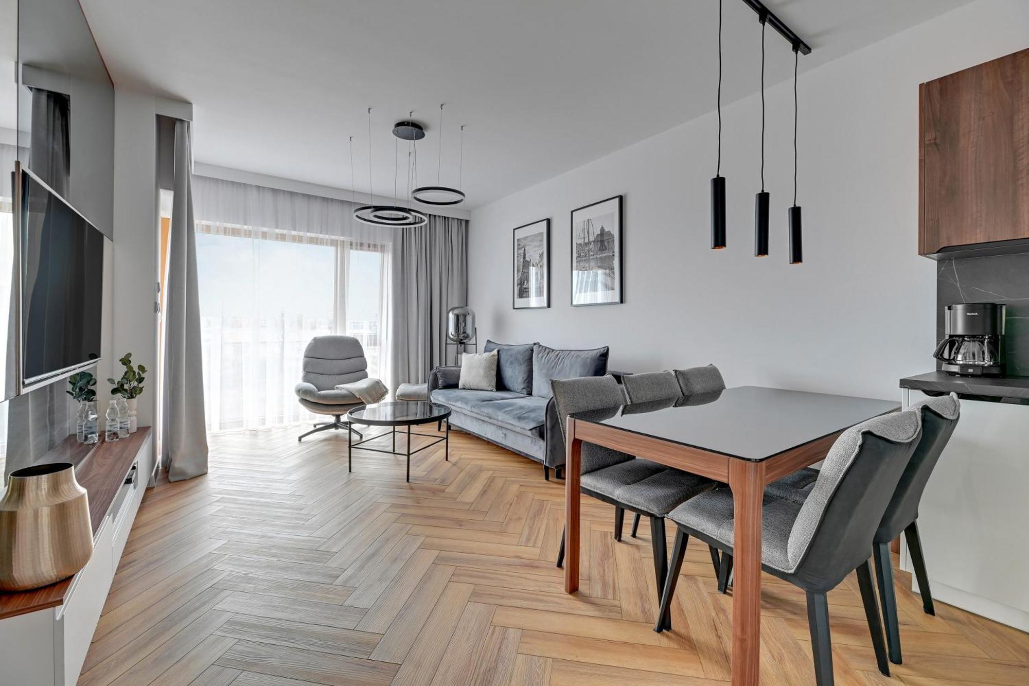 Riverside Nadmotlawie - Sauna, Gym & Kids Play By Lion Apartments Гданск Екстериор снимка