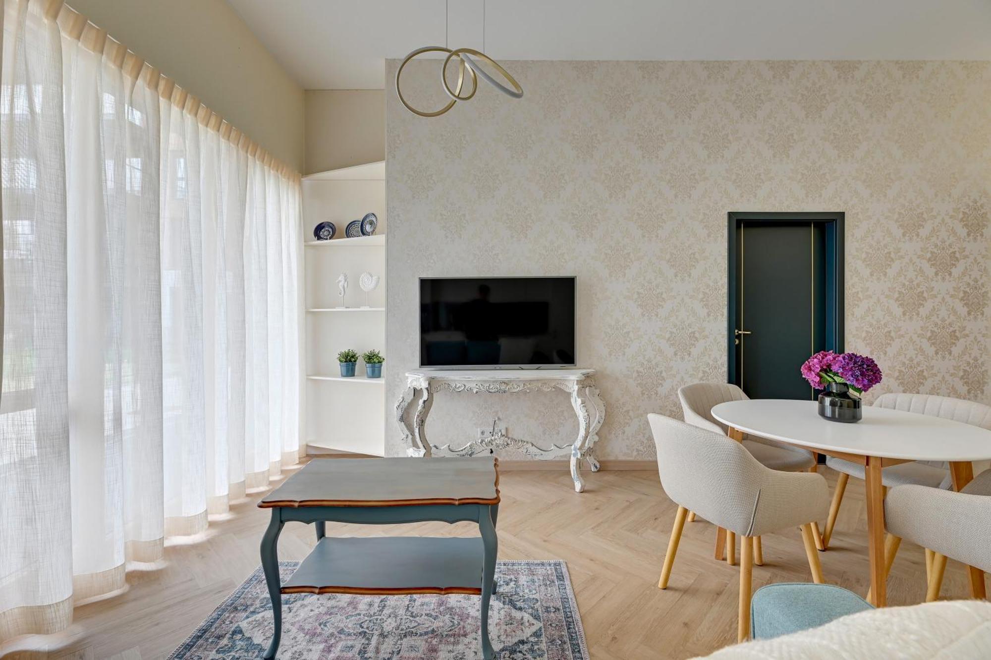 Riverside Nadmotlawie - Sauna, Gym & Kids Play By Lion Apartments Гданск Екстериор снимка