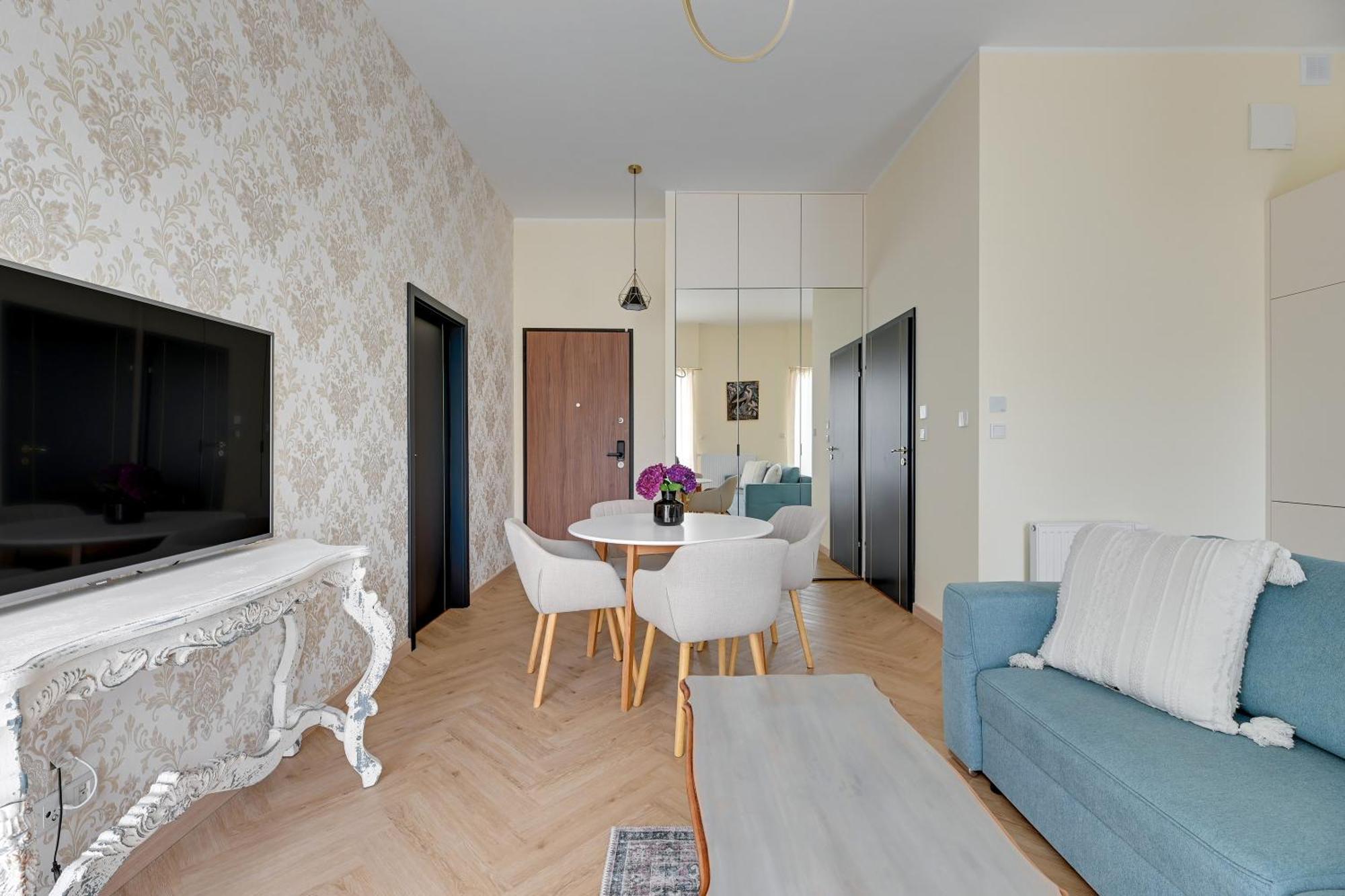 Riverside Nadmotlawie - Sauna, Gym & Kids Play By Lion Apartments Гданск Екстериор снимка